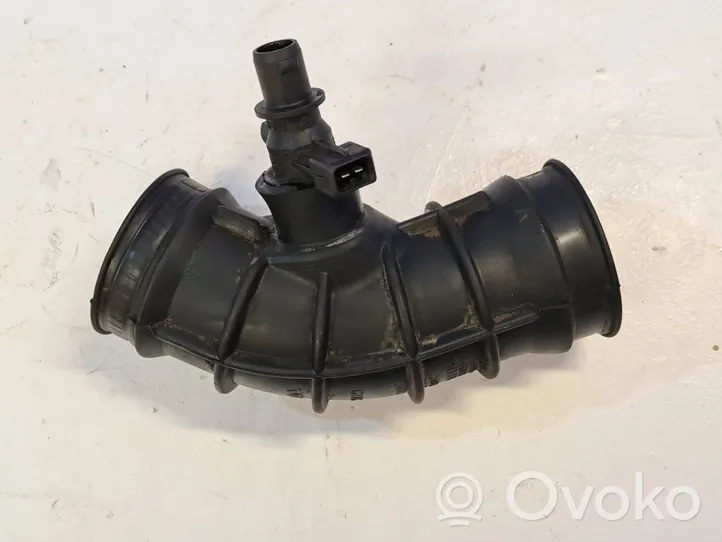 Volvo V70 Air intake hose/pipe 30636854