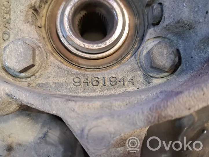 Volvo V70 Moyeu de roue avant 9461944