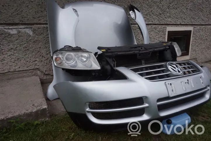 Volkswagen Touareg I Radiateur panneau supérieur d'admission d'air 