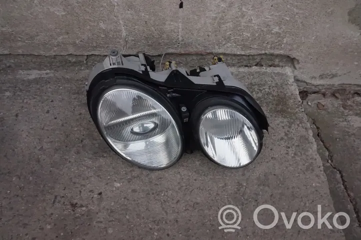 Mercedes-Benz CL C215 Lampa przednia 