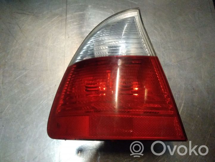 BMW 3 E46 Rear/tail lights 28670104