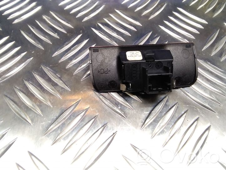 Audi A6 S6 C6 4F Sun solar sensor 4F0907539B