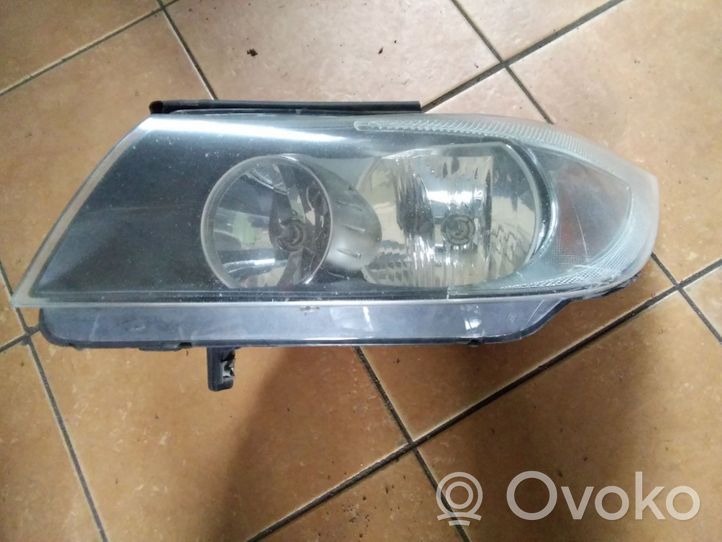 BMW 3 E90 E91 Lampa przednia 89311650