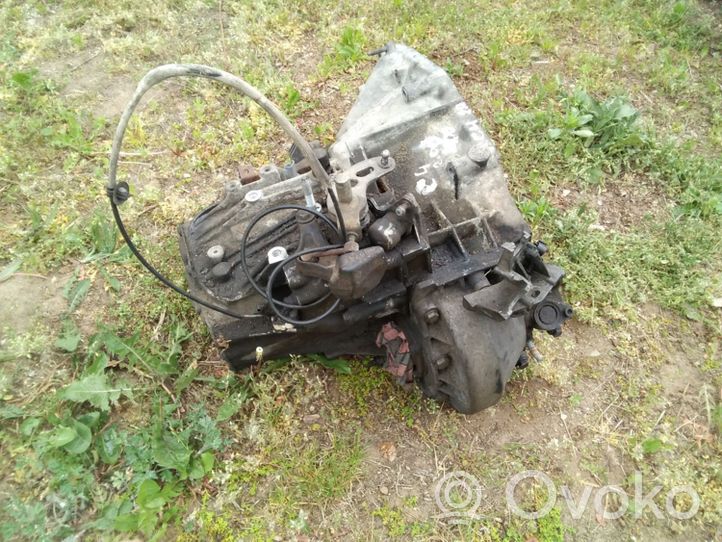 Citroen C4 I Mechaninė 6 pavarų dėžė 20MB01