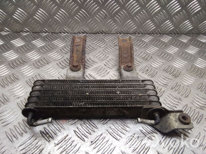 Hyundai Santa Fe Radiateur d'huile moteur 2546026510