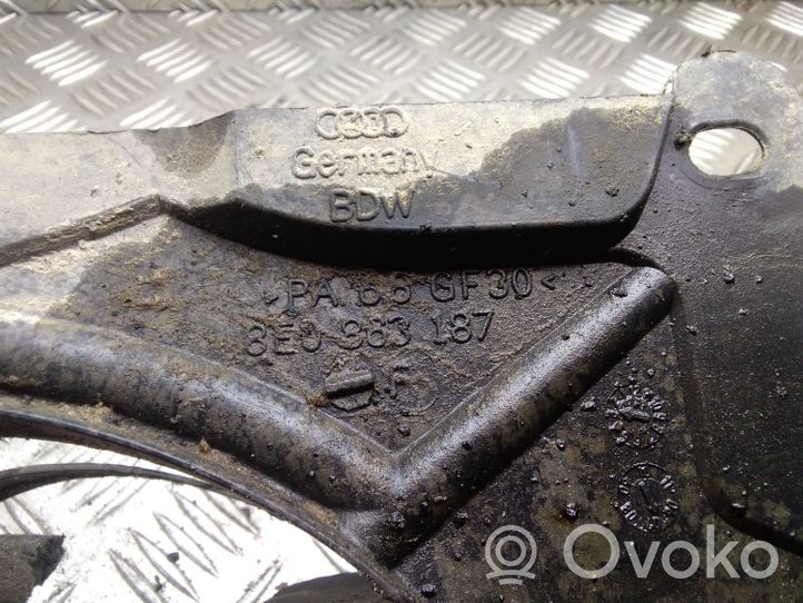 Audi A4 S4 B7 8E 8H Copertura/vassoio sottoscocca anteriore 8E0863187