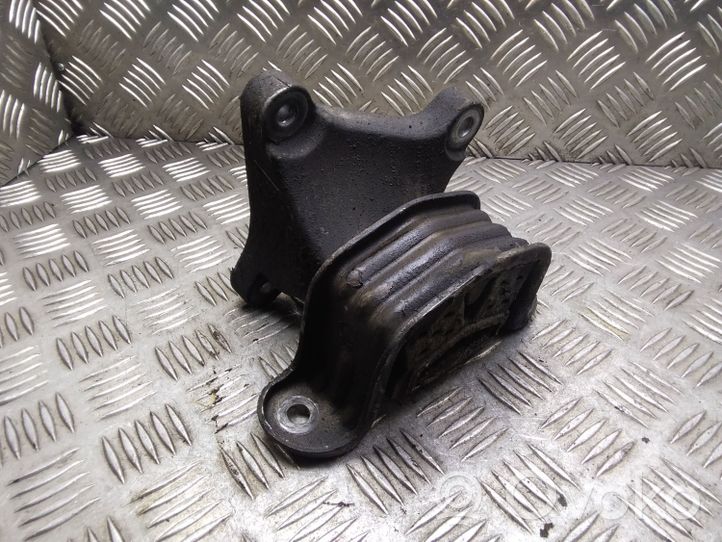 Volkswagen Multivan T5 Gearbox mount 7H0399151K