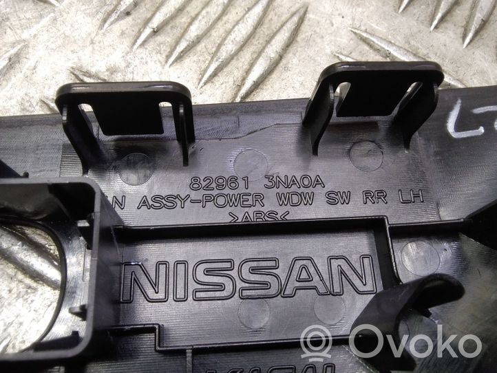 Nissan Leaf I (ZE0) Support bouton lève vitre porte arrière 829613NA0A