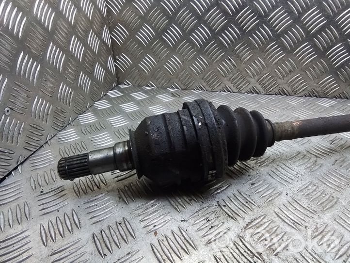 Toyota Prius (XW10) Front driveshaft 