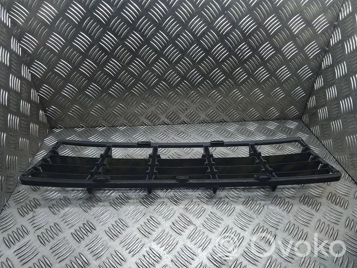 Volvo S40 Front bumper lower grill 30657006