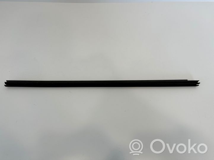 Volkswagen Amarok Moulure/baguette de porte avant 2H0837471