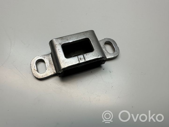 Volkswagen Amarok Loading door lock loop/hook striker 2H5829903S