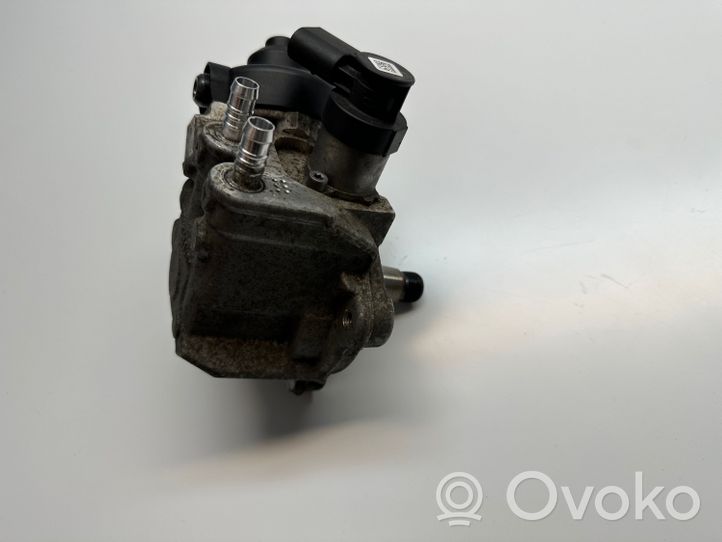 Volkswagen Amarok Pompe d'injection de carburant à haute pression 03L130755