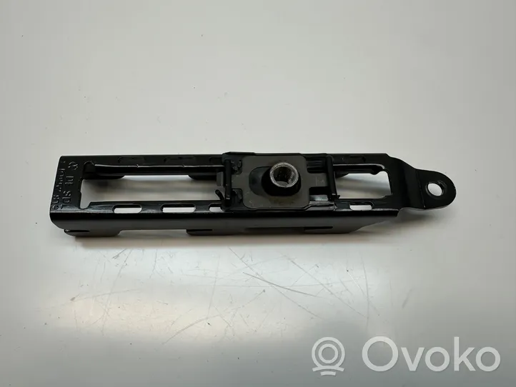 Volkswagen Amarok Seat belt height adjuster 1J0857819