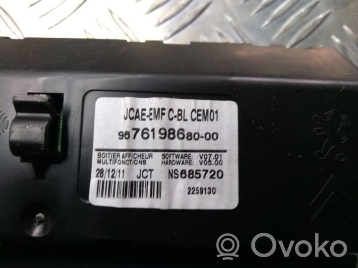 Citroen C4 II Screen/display/small screen 967619868000