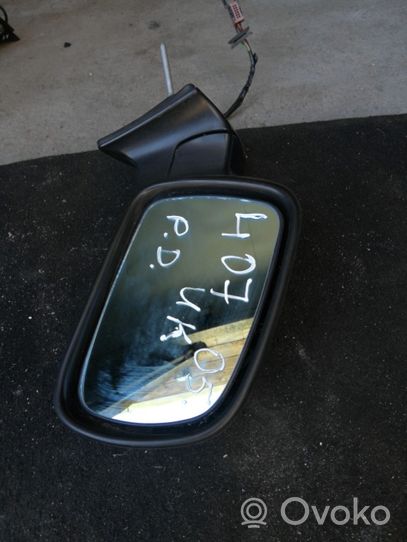 Peugeot 407 Front door electric wing mirror 