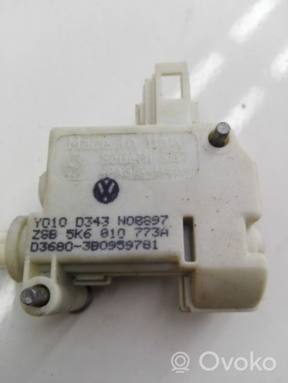 Volkswagen Golf VI Fuel tank cap lock 5K6010773A