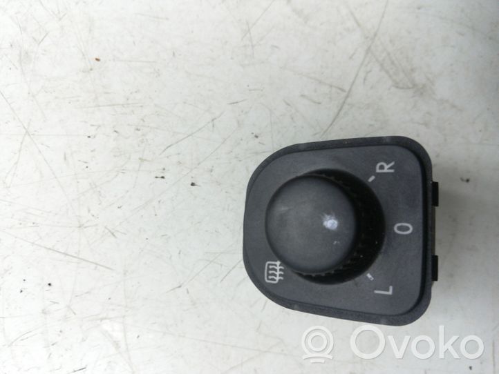 Volkswagen Tiguan Wing mirror switch 1K0959565L