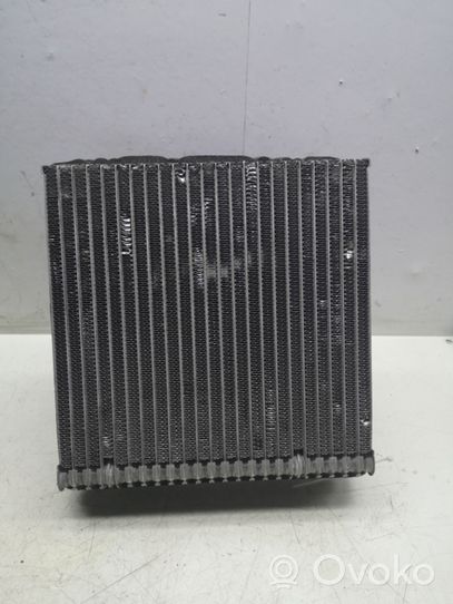 Skoda Superb B6 (3T) Condenseur de climatisation 1KO820679