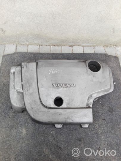 Volvo XC60 Dzinēja pārsegs (dekoratīva apdare) 