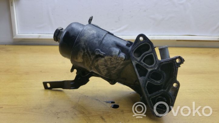 Peugeot 5008 Support de filtre à huile 9687847480