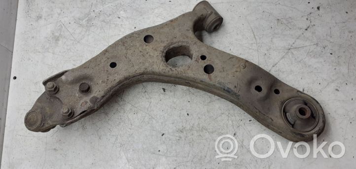 Toyota Avensis T270 Front lower control arm/wishbone 4865502060