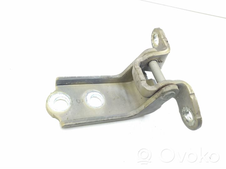 Chevrolet Epica Front door upper hinge 