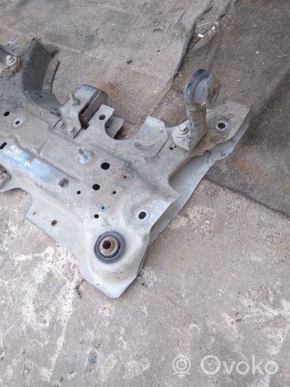 Renault Latitude (L70) Front subframe 