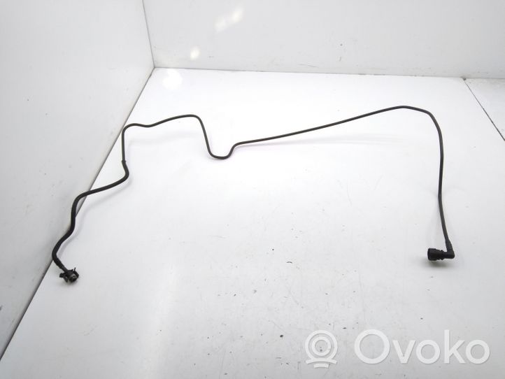 Volvo XC70 Variklio aušinimo vamzdelis (-ai)/ žarna (-os) 