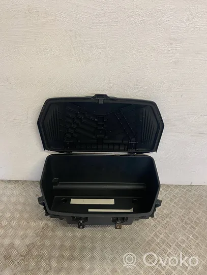 Audi e-tron Glove box in trunk 4ke863362