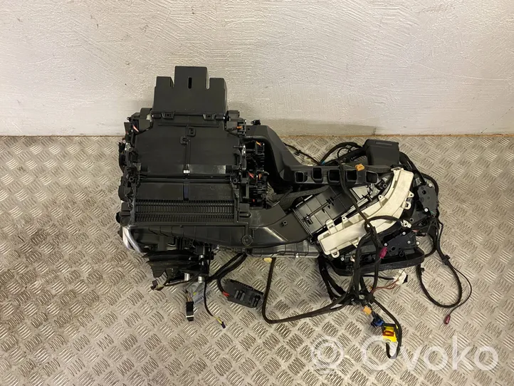 Audi e-tron Interior heater climate box assembly 4K1820005S