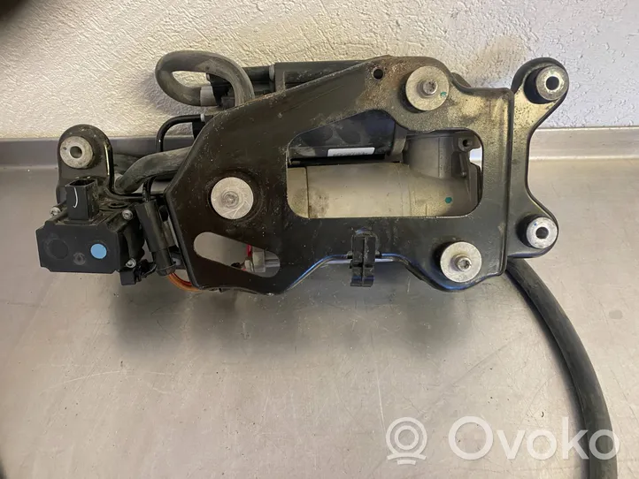 BMW X5 F15 Compressore/pompa sospensioni pneumatiche 687517702