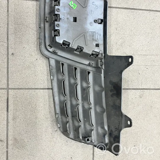 Nissan Qashqai Etupuskurin ylempi jäähdytinsäleikkö 62310JD00B