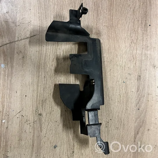 Volkswagen Golf V Wlot / Kanał powietrza intercoolera 1K0121284E