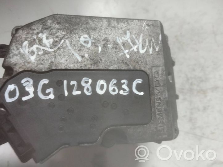 Skoda Octavia Mk2 (1Z) Zawór przepustnicy 03G128063C