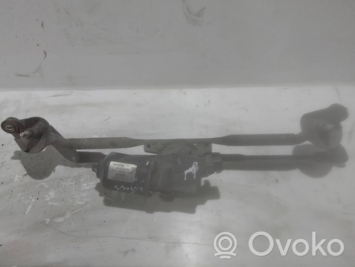 Toyota Avensis T250 Moteur d'essuie-glace 8511005060