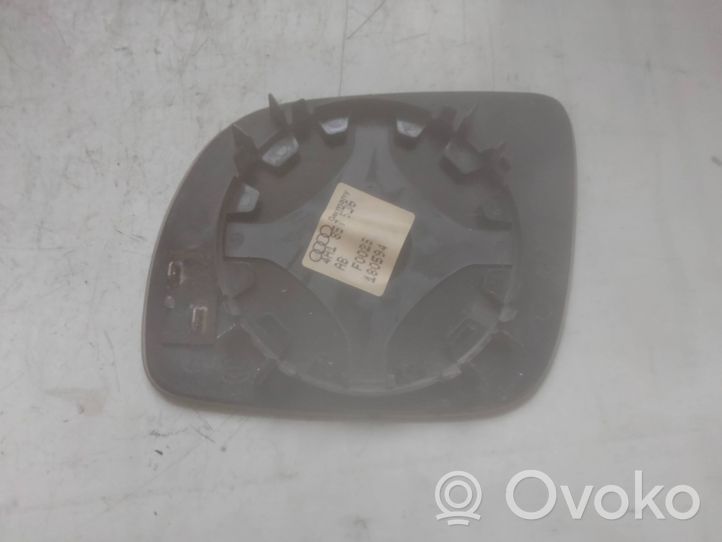 Audi A4 S4 B5 8D Veidrodėlio stiklas 4H1857536