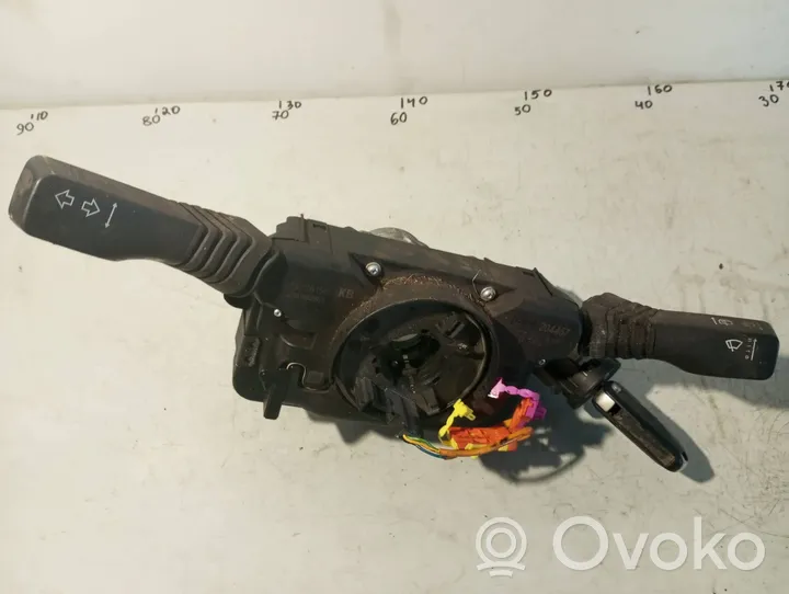 Opel Astra H Interruptor/palanca de limpiador de luz de giro 13276158