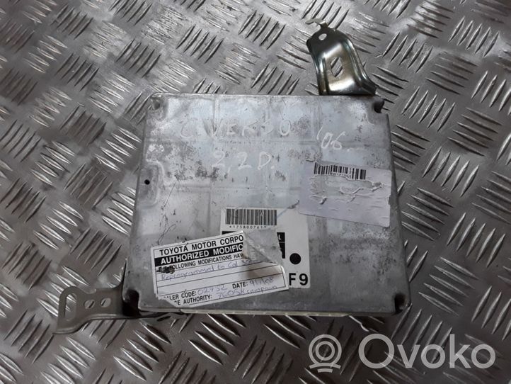 Toyota Corolla Verso E121 Calculateur moteur ECU 30F09600