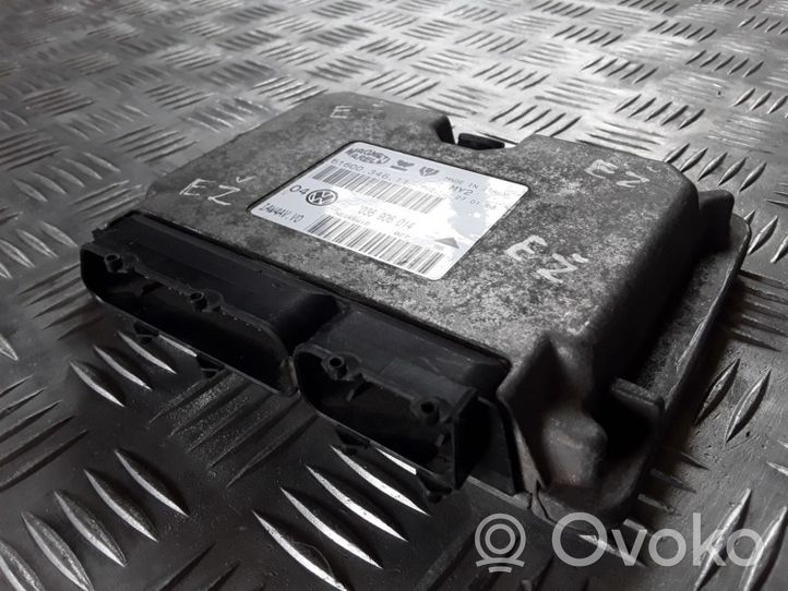 Volkswagen Golf IV Sterownik / Moduł ECU 6160034611