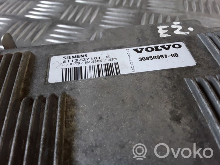 Volvo S40, V40 Moottorin ohjainlaite/moduuli S113727101E