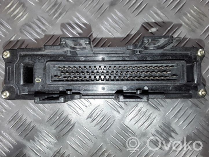Audi A4 S4 B5 8D Gearbox control unit/module 5WK3320B