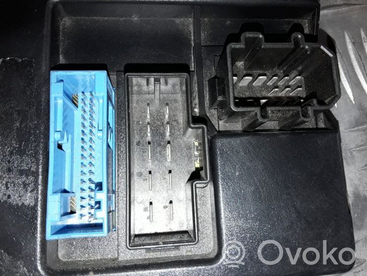 Audi A8 S8 D3 4E Module confort 4E0907289