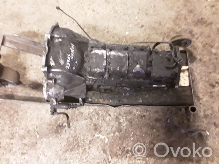 Mitsubishi Pajero Sport I Manual 5 speed gearbox M011S5A012