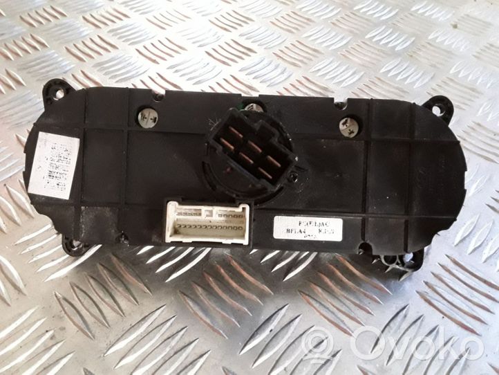 Hyundai Matrix Climate control unit 9725017XXX