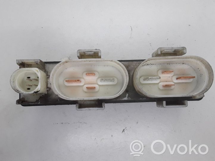 Volkswagen Transporter - Caravelle T4 Coolant fan relay 701919506A