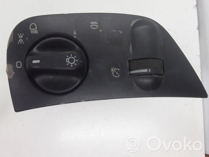 Volkswagen Polo III 6N 6N2 6NF Light switch 6N1941531H