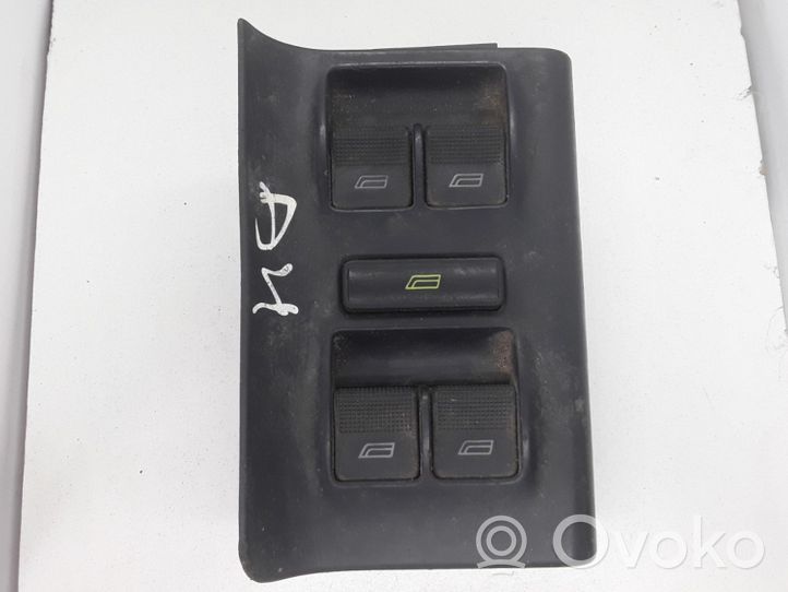 Audi A4 S4 B5 8D Interruttore di controllo dell’alzacristalli elettrico 4D0959855