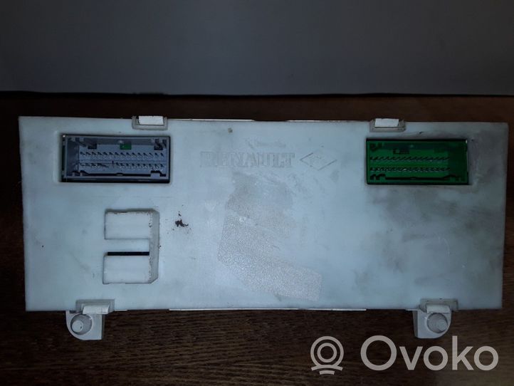 Renault Laguna II Panel klimatyzacji 8200264425A