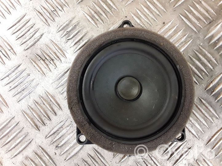 BMW 3 F30 F35 F31 Altavoz de la puerta delantera 6513928876904